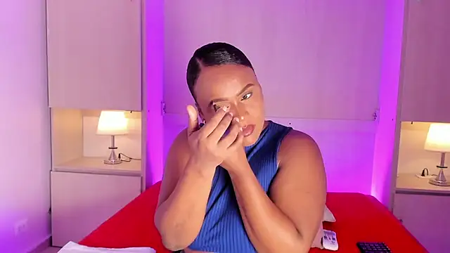 EmilyyStuart online show from 02.24.26