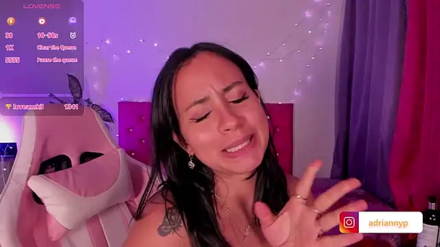 Snapshot of adriannyp_1 chatting on 12.29.24 adriannyp 1 online show from 12.29.24