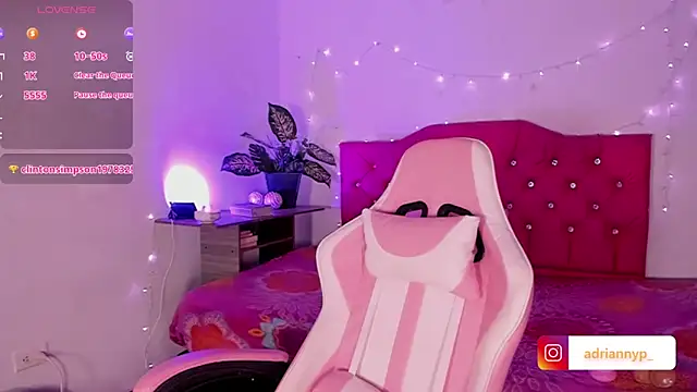 Snapshot of adriannyp_1 chatting on 01.16.25 adriannyp 1 online show from 01.16.25