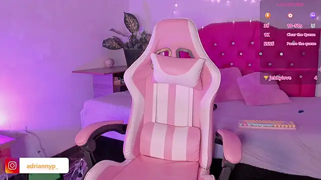 Snapshot of adriannyp_1 chatting on 02.04.25 adriannyp 1 online show from 02.04.25