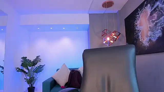 Lyssa Muller online show from 09.23.25