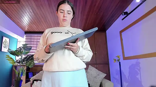 Lyssa Muller online show from 10.21.25