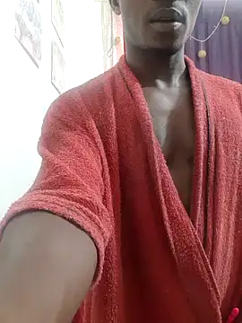 yezz3011 online show from 12.18.24