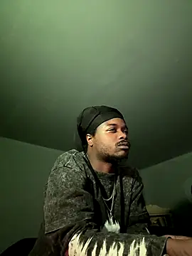 SluttyLyfe4L online show from 12.16.25