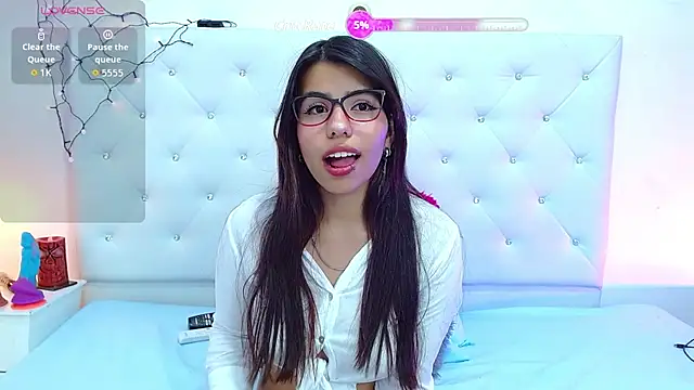 Snapshot of abelladanger_92 chatting on 10.21.25 abelladanger 92 online show from 10.21.25