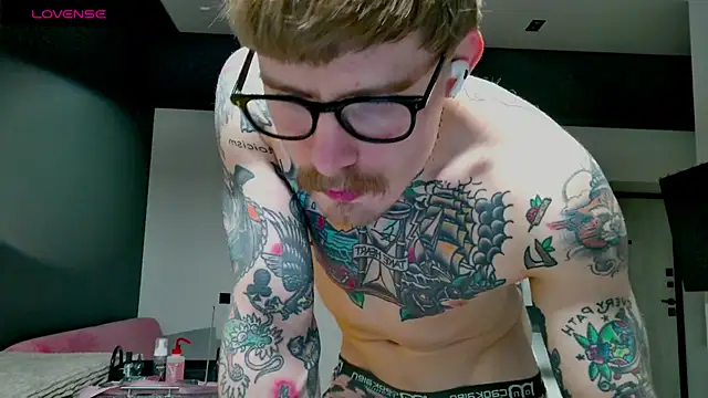 white King9999 online show from 12.15.25