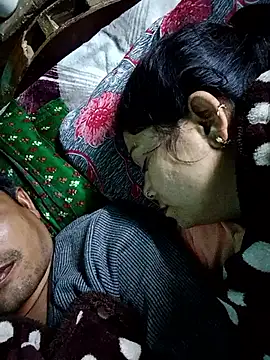 Lustyful Couple online show from 12.17.25