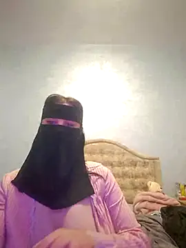 Snapshot of _arabica_ chatting on 01.11.25 arabica online show from 01.11.25