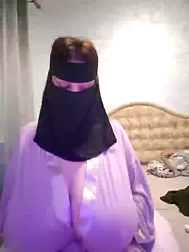 Snapshot of _arabica_ chatting on 01.19.25 arabica online show from 01.19.25