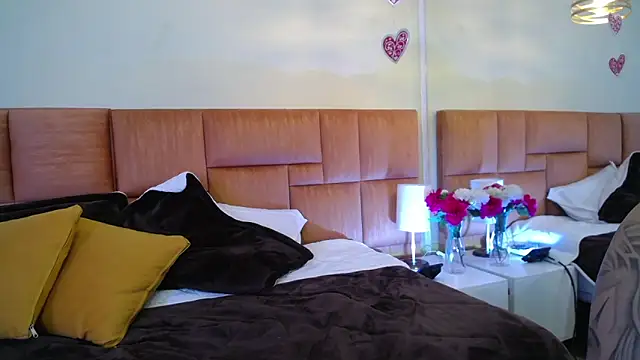 Snapshot of _Dulcinea_1 chatting on 03.07.25 Dulcinea 1 online show from 03.07.25