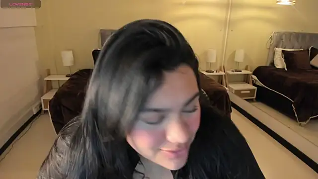 Snapshot of _Dulcinea_1 chatting on 10.08.25 Dulcinea 1 online show from 10.08.25