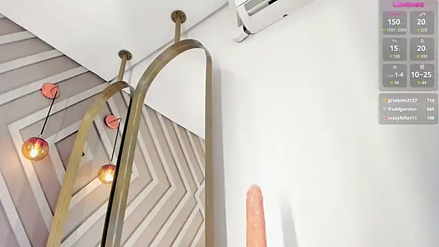 Snapshot of SOFIAGOEZ30 chatting on 01.03.25 SOFIAGOEZ30 online show from 01.03.25