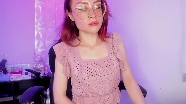 alessandra shayk6 online show from 01.04.25