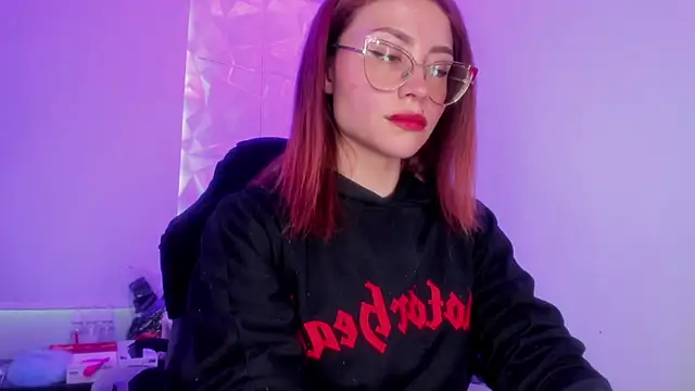 alessandra shayk6 online show from 01.27.25