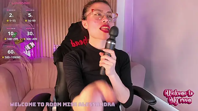 alessandra shayk6 online show from 02.27.25