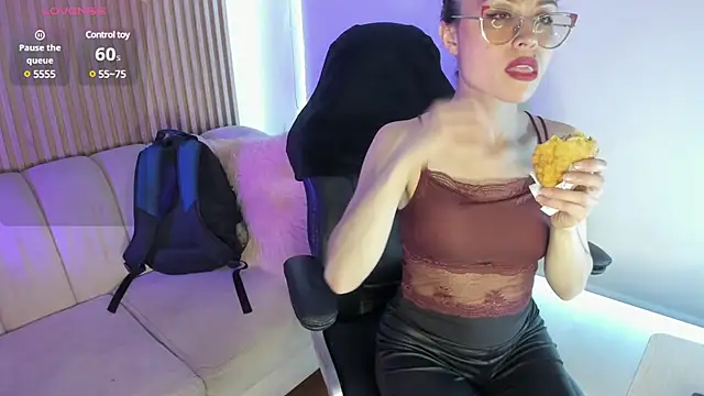 alessandra shayk6 online show from 03.01.25