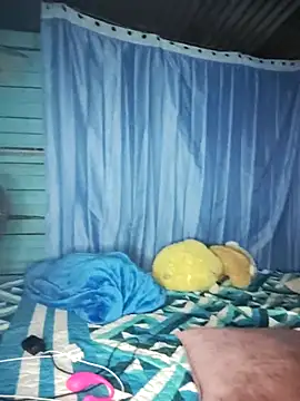 Valentinacuc online show from 10.03.25