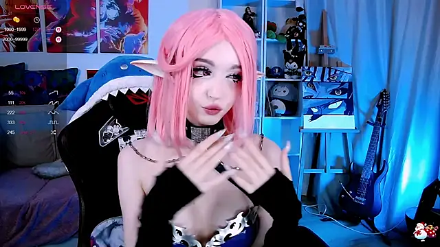 Snapshot of _Sparkland_ chatting on 09.24.25 Sparkland online show from 09.24.25