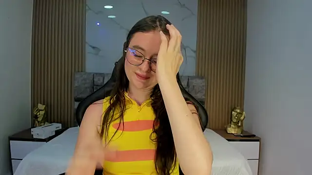 Snapshot of Khalifa_fletcher chatting on 01.11.25 Khalifa fletcher online show from 01.11.25