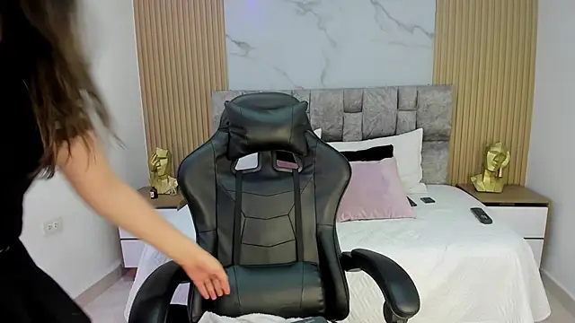 Snapshot of Khalifa_fletcher chatting on 01.23.25 Khalifa fletcher online show from 01.23.25