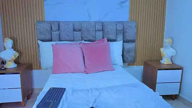 Snapshot of Khalifa_fletcher chatting on 11.10.25 Khalifa fletcher online show from 11.10.25