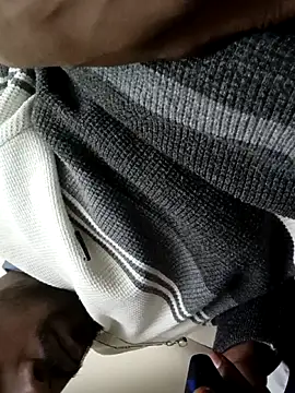 devilsam3327 online show from 12.22.25