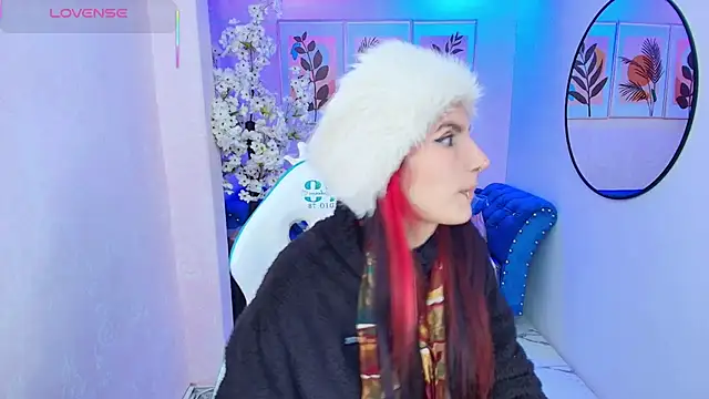 Dafne huges online show from 10.16.25