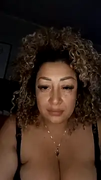 Snapshot of Katti_Barrera chatting on 02.03.25 Katti Barrera online show from 02.03.25