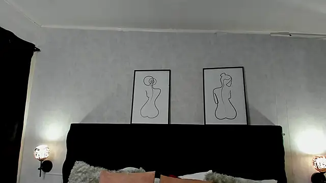 Snapshot of Katti_Barrera chatting on 09.21.25 Katti Barrera online show from 09.21.25