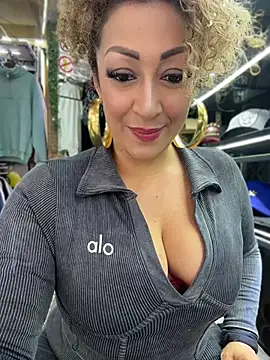 Snapshot of Katti_Barrera chatting on 07.02.26 Katti Barrera online show from 07.02.26