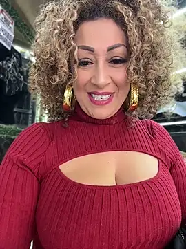 Snapshot of Katti_Barrera chatting on 07.05.26 Katti Barrera online show from 07.05.26
