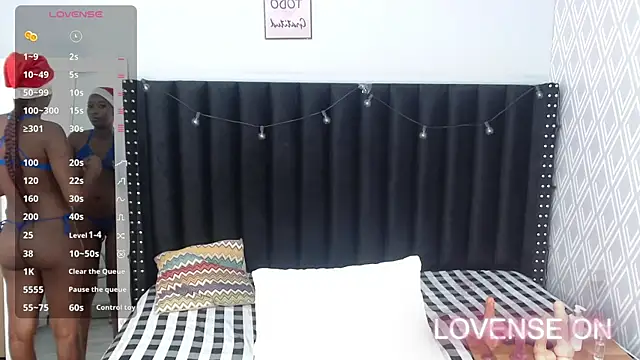 petitelittleebony online show from 12.25.24