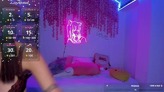 cat kitty18  online show from 12.26.24