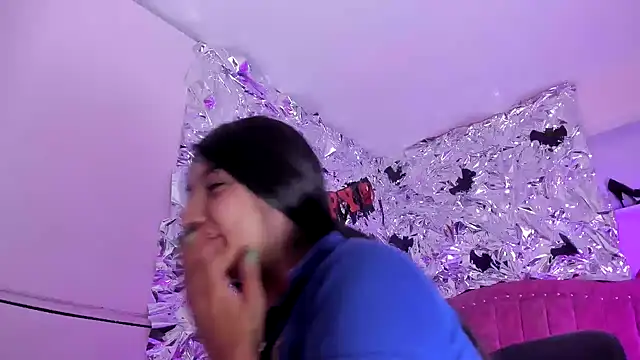 SarahStones online show from 10.24.25