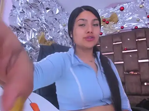 SarahStones online show from 12.15.25