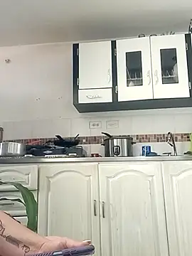 Madisonpalacio online show from 03.04.25