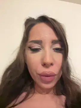 AvaLanne  online show from 02.10.26