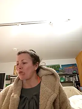 MariaAnaSunshine online show from 10.06.25