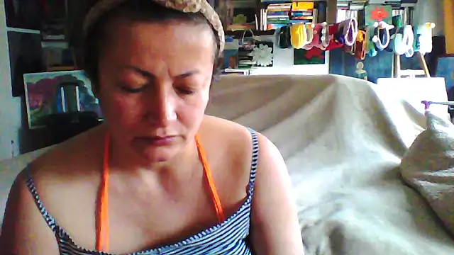 MariaAnaSunshine online show from 11.14.25