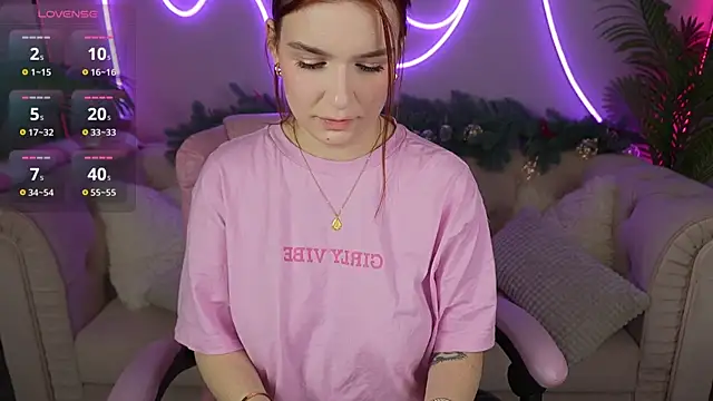 RedShinee online show from 01.08.25