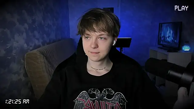 Snapshot of charonbaby1 chatting on 10.09.25 charonbaby1 online show from 10.09.25