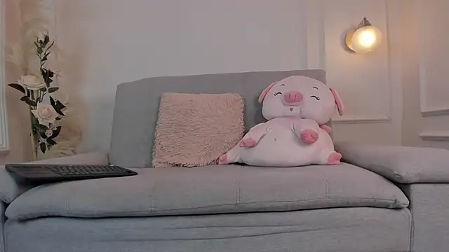 zoe roux21 online show from 12.22.24