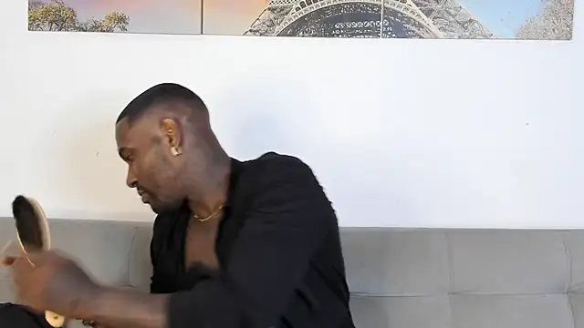 Snapshot of Dvid_Rullers chatting on 10.03.25 Dvid Rullers online show from 10.03.25