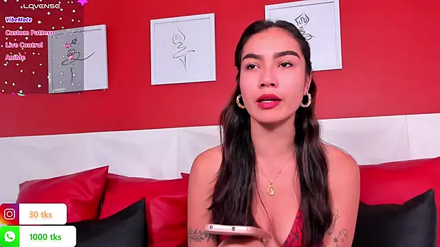 scarlet castro online show from 12.09.24