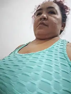 Snapshot of cougar_town chatting on 09.08.25 cougar town online show from 09.08.25