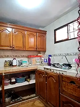 Snapshot of cougar_town chatting on 11.09.25 cougar town online show from 11.09.25