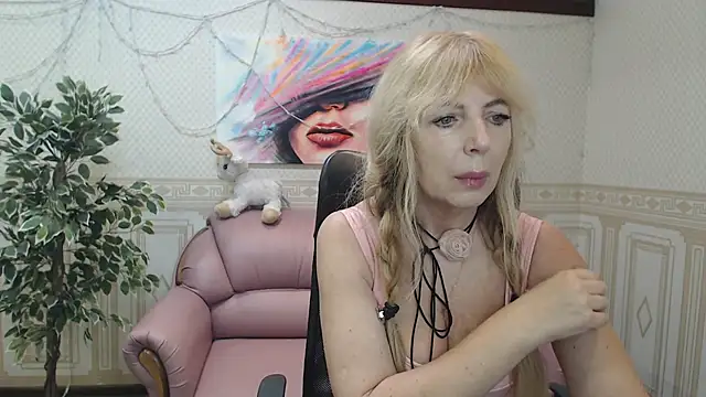 Anna Diax online show from 01.30.25