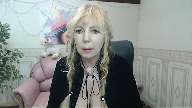 Anna Diax online show from 02.08.25