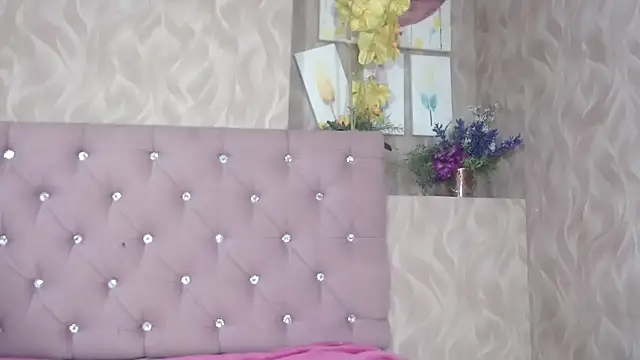 AnnieSoul online show from 10.11.25