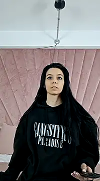 DaisyLane  online show from 03.15.25